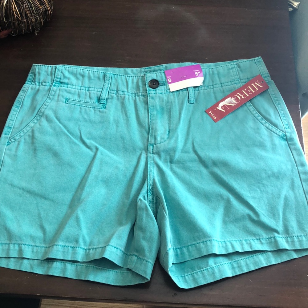Teal shorts !!!